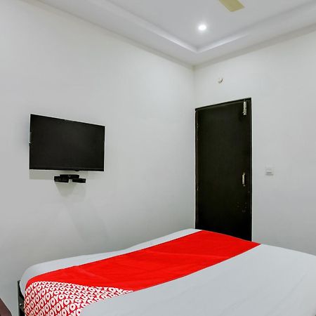 Hotel O Manjushree Boarding & Lodging Nearby Dr.Br Ambedkar Stadium Basveshwar Nagar Bangalore Exterior foto